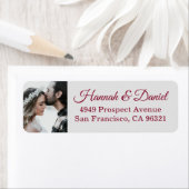 Burgundy Script Foto Wedding Rücksendeadresse (Insitu)