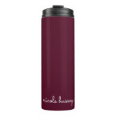 Burgundy Script | Stilvolle Monogram modern Thermosbecher (Vorderseite)