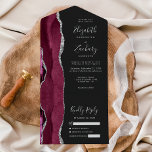 Burgundy Silver Agate Dark Wedding All In One Einladung<br><div class="desc">Die links Kulisse dieser eleganten, modernen und einladenden Hochzeitseinladung und der UAWG mit einer bordeauxfarbenen, mit Imitaten bestickten Aquarellgrenze mit silberfarbenem Glitzer. Der anpassbare Text kombiniert silbergraue Handschrift, Kupferplatte und kursiv Schriftart auf einem schwarzen Hintergrund. Die Rücksendeadresse erscheint auf der Außentafel und auf der Rückseite der abnehmbaren RSVP-Karte in silbergrauem...</div>