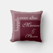 Burgundy Simple Modern Chic Script Wedding Kissen (Vorderseite)