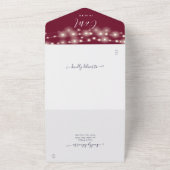 Burgundy String Lights Moderne Script Wedding All In One Einladung (Außenbereich)