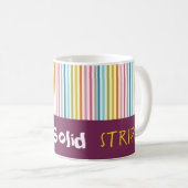 Burgundy Stripe Tasse (VorderseiteRechts)