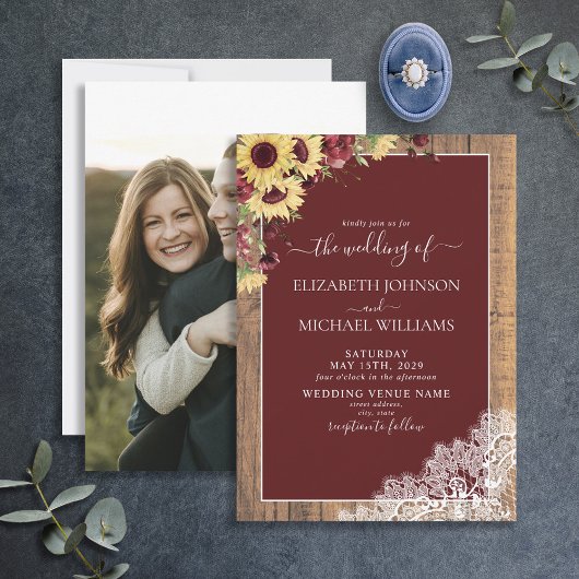 Burgundy Sunflower Wood Script Foto Wedding Einladung
