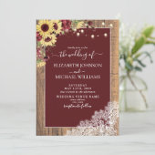 Burgundy Sunflower Wood Script Lace Foto Wedding Einladung (Stehend Vorderseite)