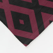 Burgundy- und Schwarz-Diamantmuster Fleecedecke (Ecke)