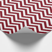 Burgundy und White Large Zickzack ZigZag Muster Geschenkpapier (Ecke)