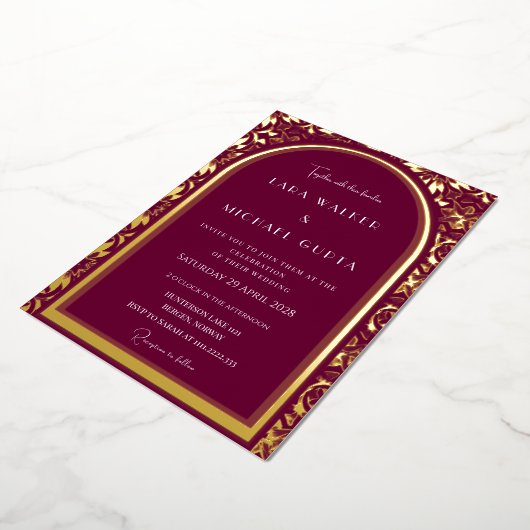 Burgundy Wedding (Retro-Dotted) Folieneinladung (Gedreht)