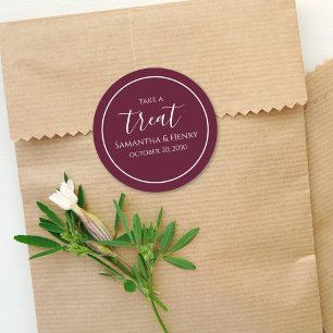 Burgundy Wedding Simple Calligraphy Script Leckere Runder Aufkleber