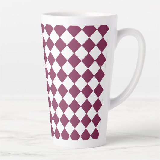 Burgundy White Checker Diamond Pattern Milchtasse (Rechts)