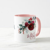 Burgundy White Rose Floral Pine Mit Monogramm Tasse (VorderseiteRechts)