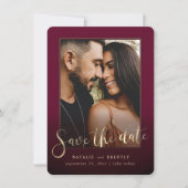 Burgundy Wine Gold Script & Marble Foto Overlay Save The Date (Vorderseite)