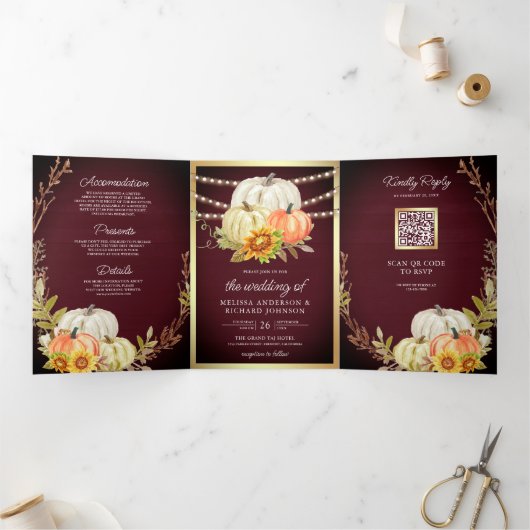 Burgundy Wood Sunflower Pumpkin QR Code Wedding Dreifach Gefaltete Einladung (Innenseite)