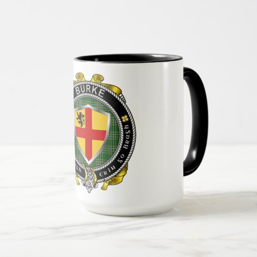 Burke Irish Shield Abzeichen Tasse (VorderseiteRechts)