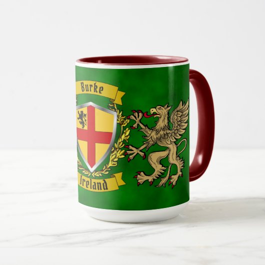 Burke Irish Shield & Griffins Personalisiert Tasse (VorderseiteRechts)