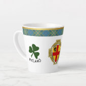 Burke Irish Shield & Tartan Personalisiert Milchtasse (Linke Ecke)