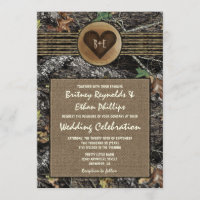 Burlap + Carved Heart Camouflage Wedding Einladung
