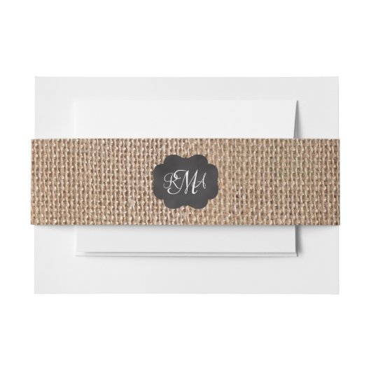 Burlap Chalkboard Look Triple Mit Monogramm Skript Einladungsbanderole (Vorderseite Beispiel)