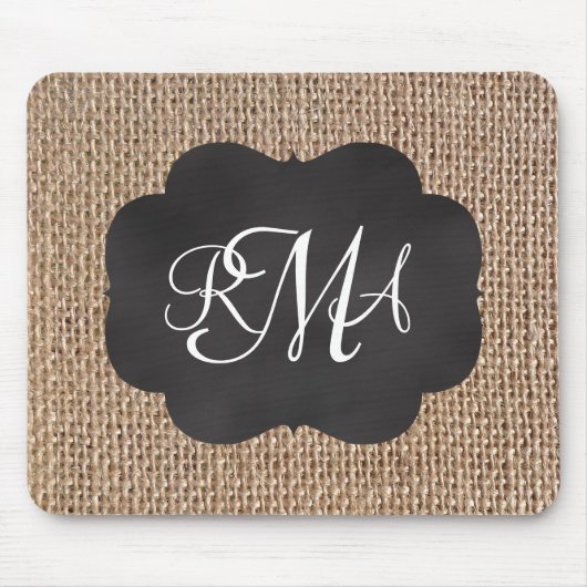 Burlap Chalkboard Look Triple Mit Monogramm Skript Mousepad (Vorne)
