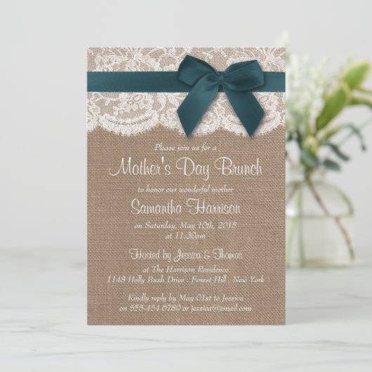 Burlap, Lace & Aquamarin Bow Mother Day Brunch Einladung (Stehend Vorderseite)