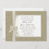 Burlap und Bow Rustic Wedding Einladung (Vorderseite)