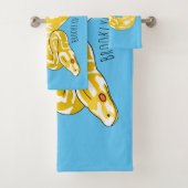 Burmische Python Schlange Cartoon Abbildung Badhandtuch Set (Insitu)