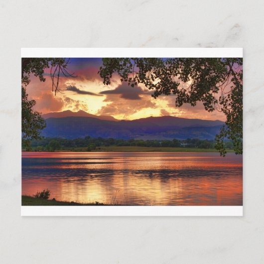 Burning Lake Sunset Postkarte (Vorderseite)