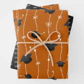 Burnt Orange & Black Graduation Cap Toss Geschenkpapier Set (Beispiel)