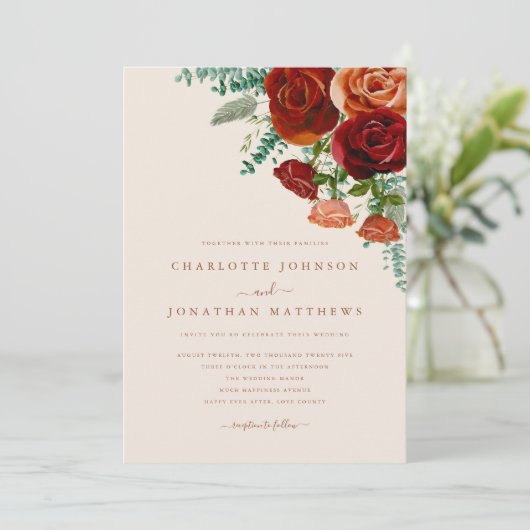 Burnt Orange Burgundy Rose Rustikale Hochzeit im H Einladung (Stehend Vorderseite)