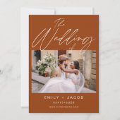 Burnt Orange Die Hochzeit von zwei Foto Minimalist Einladung (Vorderseite)