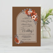 Burnt Orange Floral Arch Beige Terracotta Wedding Einladung (Stehend Vorderseite)