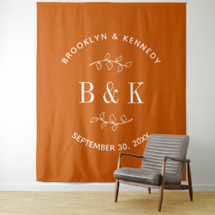 Burnt Orange Floral Botanical Wedple Name Wandteppich