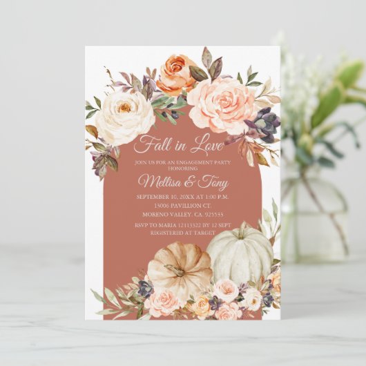 Burnt Orange Pumpkin Falling in Liebe Einladung (Stehend Vorderseite)