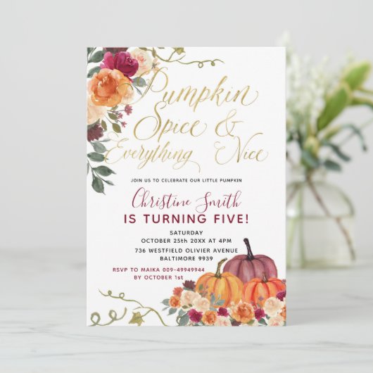 Burnt Orange Pumpkin Kid's Birthday Einladung (Stehend Vorderseite)