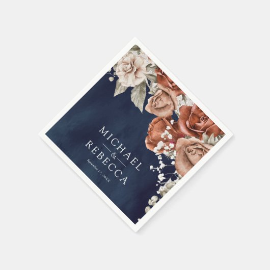Burnt Orange Rose Terracotta Floral Navy Hochzeit Serviette (Ecke)