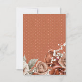 Burnt Orange Rose Terracotta Floral Wedding RSVP Karte (Rückseite)