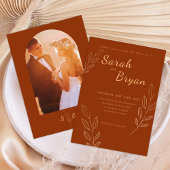 Burnt Orange Terracotta Foto Monogram Wedding Einladung