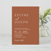 Burnt Orange Terracotta Minimalistisch Boho Weddin Einladung (Stehend Vorderseite)