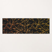 Burnt Orange Twigs auf Black Yogamatte (Vorderseite (Horizontal))