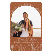 Burnt Orange Wildblume Bohemisch Arch Wedding Magnet (Vertikal)