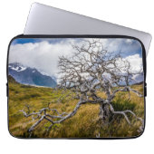Burnt tree, Torres del Paine, Chile Laptopschutzhülle (Vorderseite)