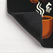 Bürohumor zu Hause befeuert durch Kaffee und WLAN- Mousepad (Ecke)