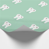 Bürstende Zahnbürste des glücklichen Geschenkpapier (Ecke)