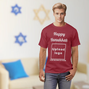 Business Hanukkah Gruß auf Maroon T - Shirt