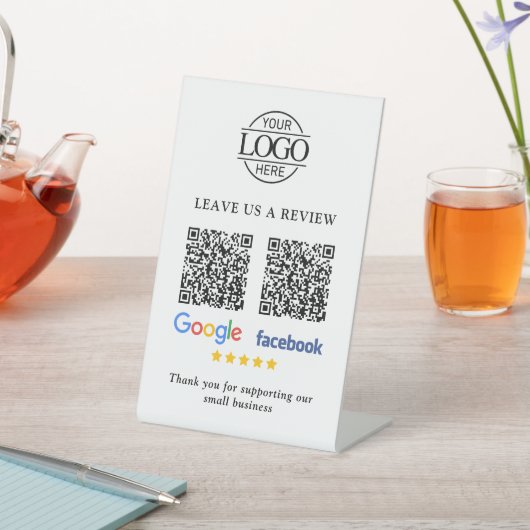 Business Logo Google & Facebook Reviews QR Code Sockelschild (In SItu)