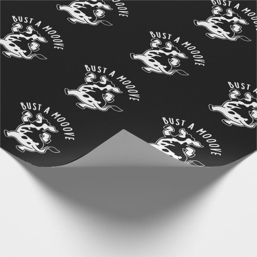 Bust a mooove Funny Cow Puff Dark BG Geschenkpapier (Ecke)