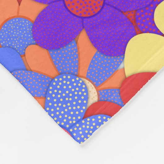 Bustling Bouquet Fleece Blanket (Ecke)