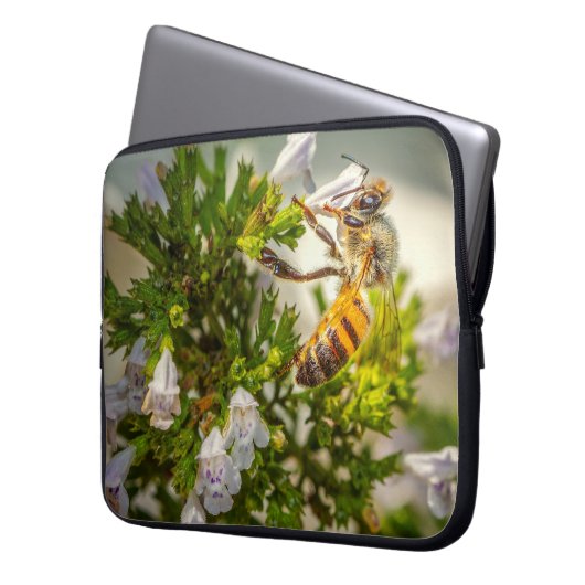 Busy Bee working hard Laptopschutzhülle (Vorderseite Links)