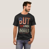But Her Emails Meme Political Saying American Flag T-Shirt (Vorne ganz)