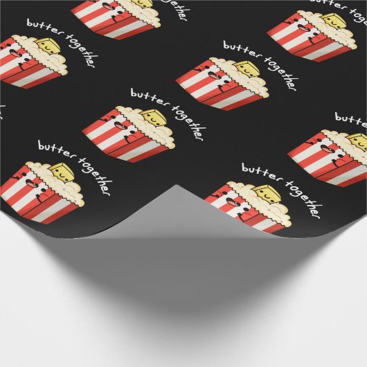 Butter Gemeinsam lustige Butter Popcorn Pun Dark B Geschenkpapier (Ecke)