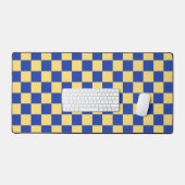 Butter yellow and blue checkered board pattern schreibtischunterlage (Tastatur & Maus)